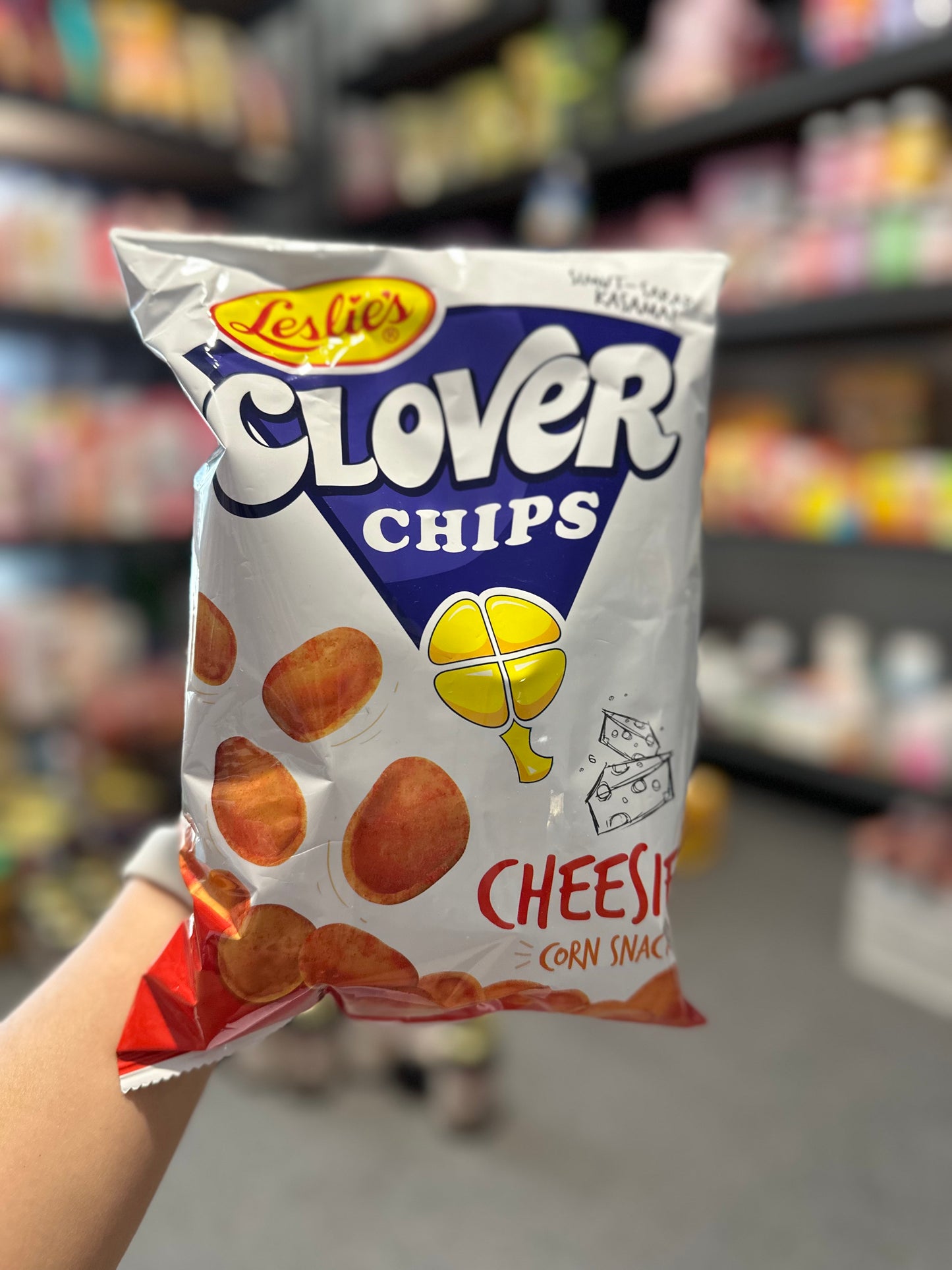 Leslies CLOVER Chips Cheese Corn Snack 145g