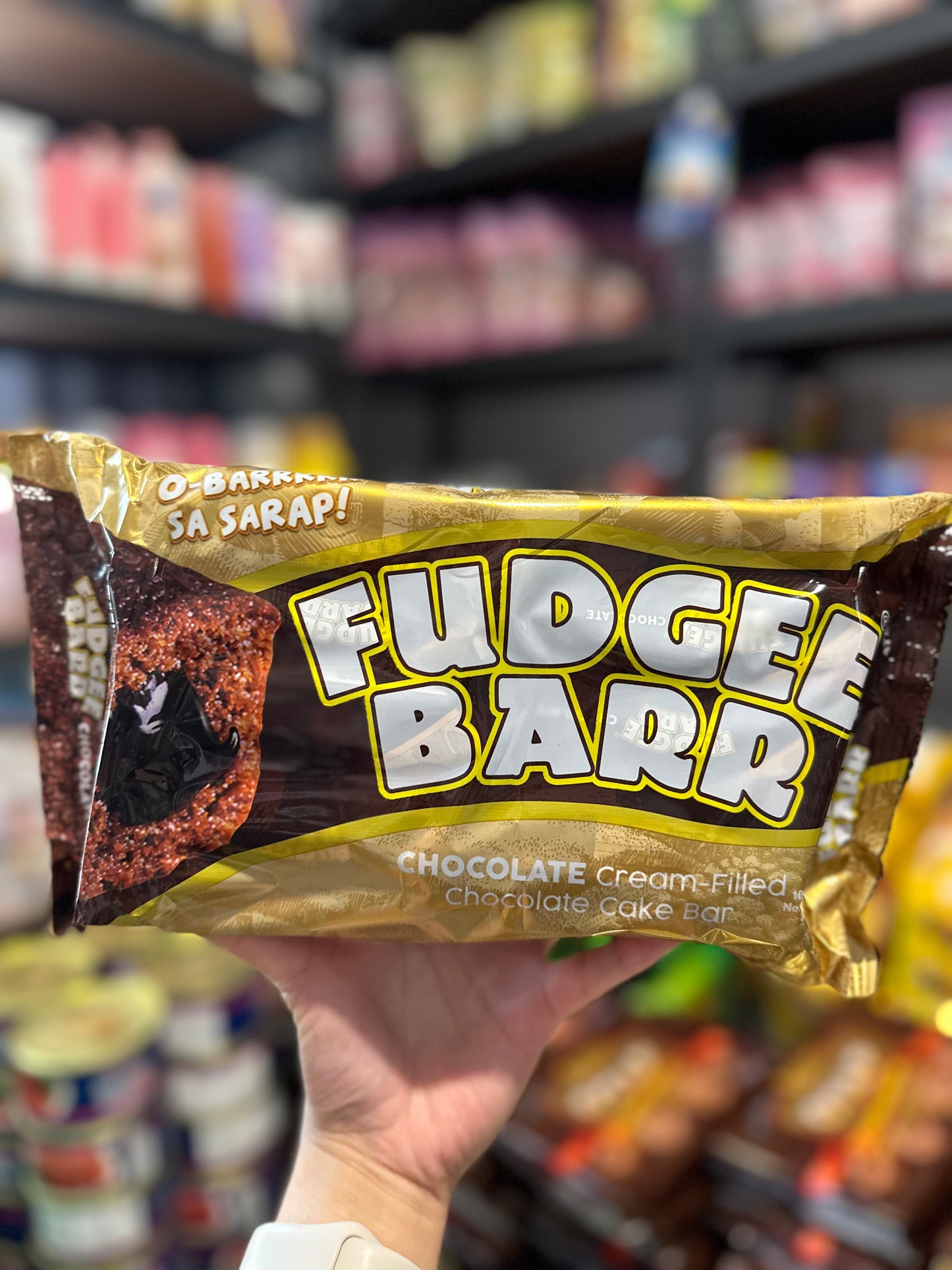 FUDGEE BARR Chocolate Cream Filled Cake Bar - 10x40g packs