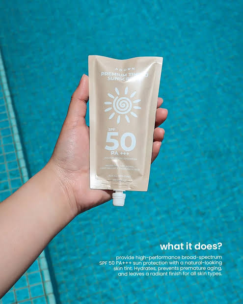 Adorn Premium Tinted Sunscreen SPF50 PA+++ 50g