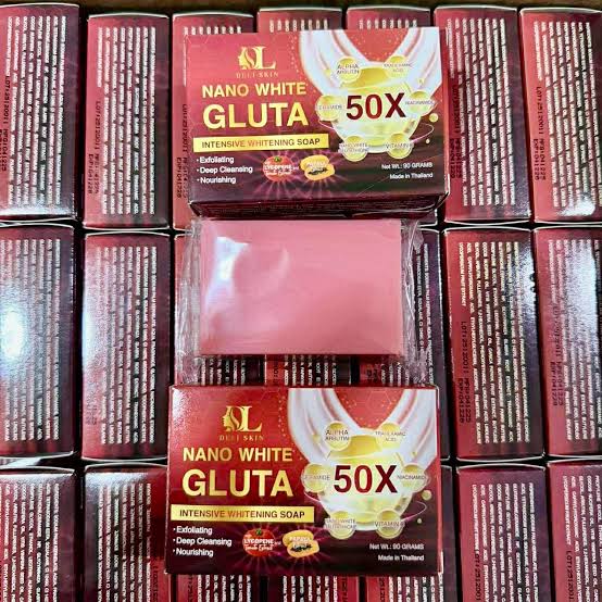 DELI NANO WHITE GLUTA 50X SOAP 90G