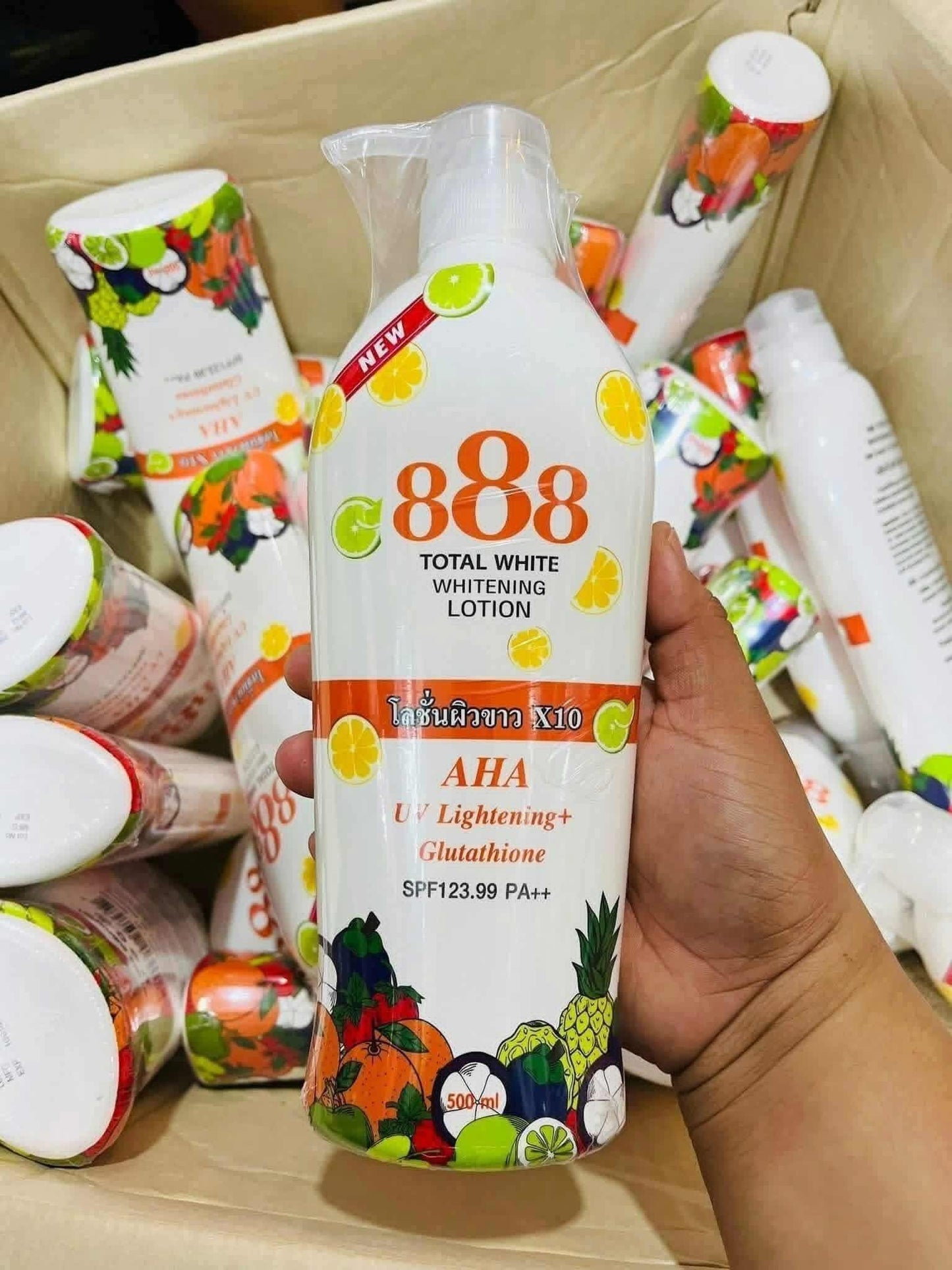 888 Total White Whitening Lotion - 500ML